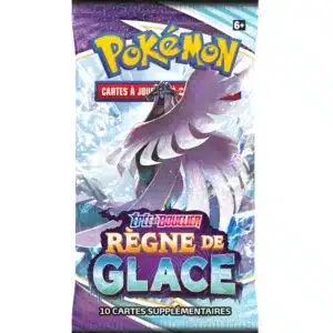 Booster Règne de Glace EB06 - Pokémon Épée et Bouclier est un paquet contenant 10 cartes du JCC Pokémon TCG. Il y a un dessin au milieu représentant un pokémon et des écritures au-dessus "Pokémon" et "Cartes à jouer et à Collectionner" et en-dessous de ce dessin "Épée et Bouclier" "Règne de Glace" "10 cartes supplémentaires". Le booster est jaune, violet, rouge, blanc et bleu.