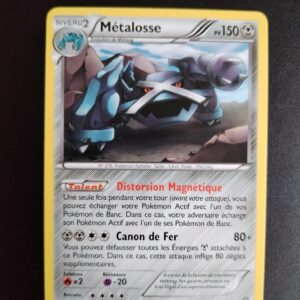 Métalosse 49/98. Carte du TCG Pokémon issue de la série Origines Antiques du bloc XY (XY07, XY: Origines Antiques), parue le 22/08/2015. Carte Pokémon de Niveau 2 de type Métal, évolution de Métang. Rare. Illustrateur: KirisAki. L'illustration représente un crabe robotique bleu.