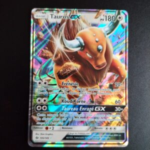 Tauros gx 100/149. Carte du TCG Pokémon issue de la série Soleil et Lune du bloc Soleil et Lune (SL01, SL: Soleil et Lune), parue le 03/02/2017. Carte Pokémon de Base de type Incolore. Rare. Illustrateur: 5ban Graphics. L'illustration représente un taureau marron vu de face en pleine charge.