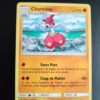 Charmina 110/236. Carte du TCG Pokémon issue de la série Harmonie des Esprits du bloc Soleil et Lune (SL11, SL: Harmonie des Esprits), parue le 02/08/2019. Carte Pokémon de Niveau 1 de type Combat, évolution de Méditikka. Rare. Illustrateur: Shigenori Negishi. L'illustration représente une créature humanoïde à la peau grise avec un pantalon large bouffant rose. Il évolue sur une digue avec un lac en arrière-plan.