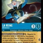 LA REINE Devineresse 156/204. Carte du jeu de cartes à collectionner Disney Lorcana issue du Chapitre 4 Le Retour d'Ursula (URR), paru le 31/05/2024. Carte Personnage, Saphir. Légendaire. Illustrateur: Mel Milton. L'illustration représente une reine de type caucasien malfaisante et dotée de pouvoirs magiques d'où le grimoire qu'elle est en train de consulter et qui est posé devant elle.