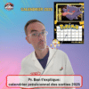 calendrier prévisionnel des sorties Pokémon 2025. Photo d'un article relatif à la gamme de produits offerts par le jeu de cartes à collectionner Pokémon. Il aborde les items un par un en détaillants chaque produit scellé ou non (display, ETB Elite Trainer Box, demie-dispaly, UPC Coffret Ultra Premium Collection, Bundle ou Booster Bundle, Tripach, Blister, coffrets, Pokéball, Pokébos, Mini Tin, valisette, trousse, boosters en loose) avec ses caractéristiques, ses avantages et ses inconvénients. Pokémon TCG. Pokémon JCC. L'illustration représente le Pr.Ben, personnage masculin portant une blouse blanche et désignant de sa baguette un calendrier Pokémon à l'effigie d'Ectoplasma, petite créature violette également appelée Gengar en Anglais. Sur l'épaule gauche du Pr.Ben est perché le Pokémon Miaouss en référence à la Team Rocket dont le retour est annoncée pour 2025.
