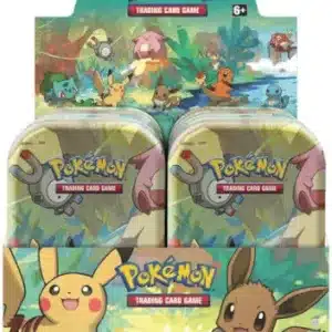 Mini Tin Kanto Pokémon 2019 Origine Perdue et Astres Radieux. Coffret mini-tins comprenant 2 boosters de la série EB10 Astres Radieux et EB11 Origine Perdue du bloc Epée et Bouclier. L'image est composée de 5 boîtes en métal à l'effigie des premiers Pokémon Salamèche, Bulbizarre, Carapuce, Evoli et Pikachu. Elles sont bleues, jaunes, roses, rouges, noires et oranges.
