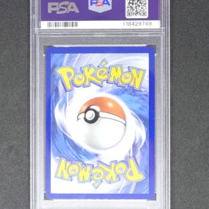 Dracaufeu TG03 Pokémon EB11 Origine Perdue PSA9 dos. Carte du TCG Pokémon issue du bloc Épée et Bouclier dans la série Origine Perdue parue en 2022. Carte Pokémon de type feu. Illustrateur: Giroda. L'illustration représente le Pokémon Dracaufeu de face sur un canapé avec son dresseur. L'illustration est bleue, rouge et violette.